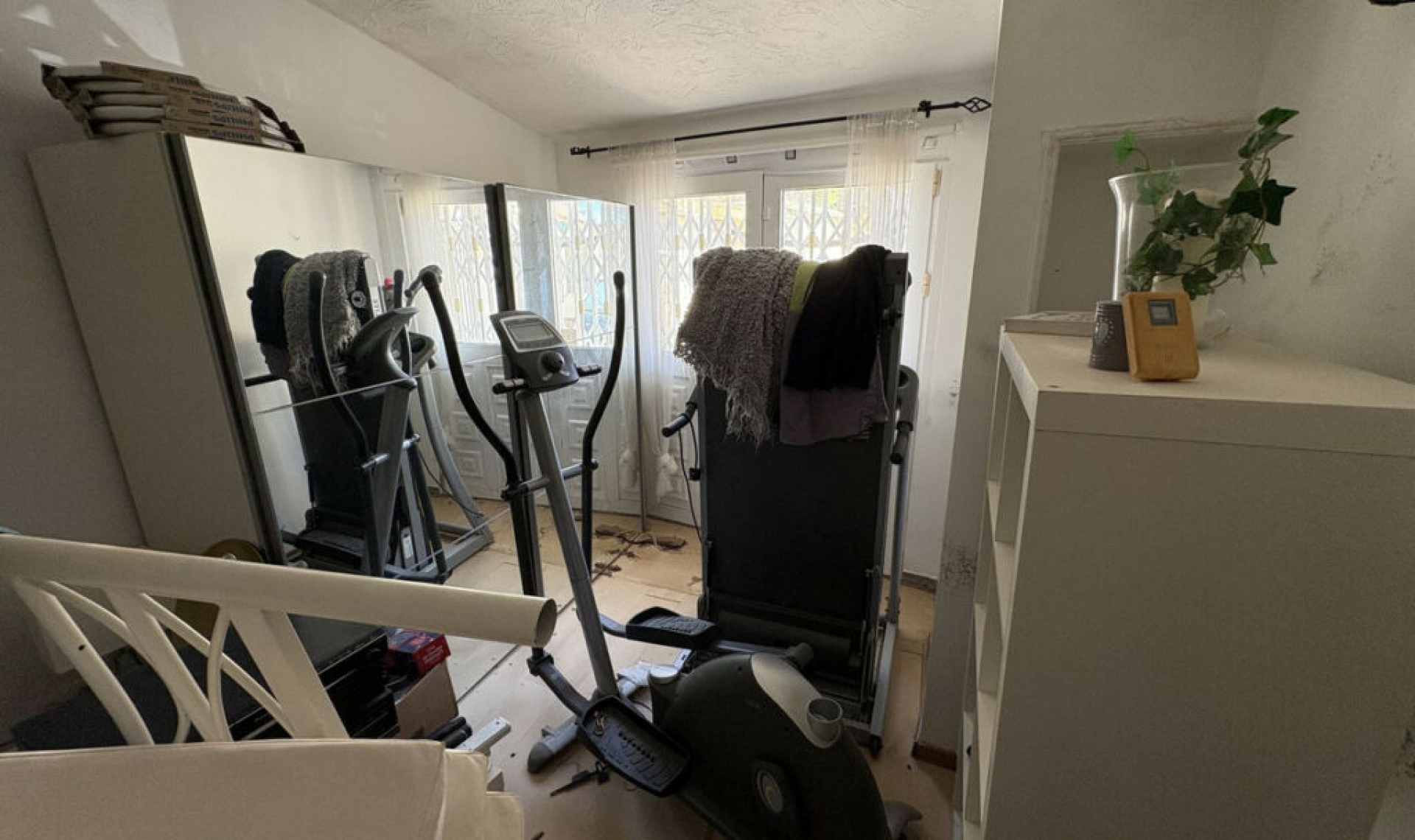 Resale - House -
Torreblanca