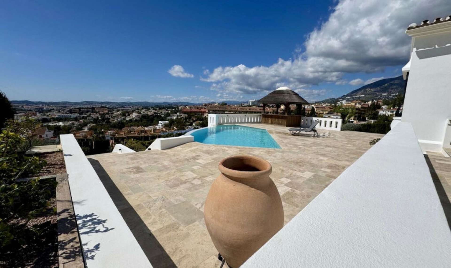 Resale - House -
Torreblanca