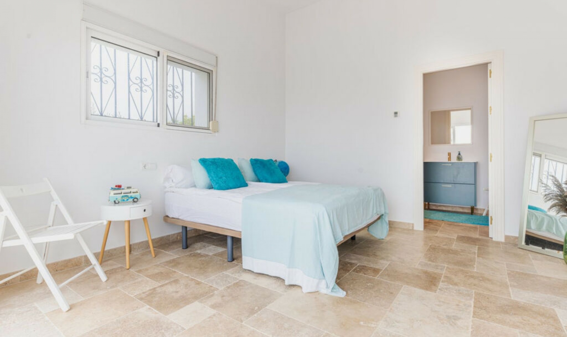 Resale - House -
Torreblanca