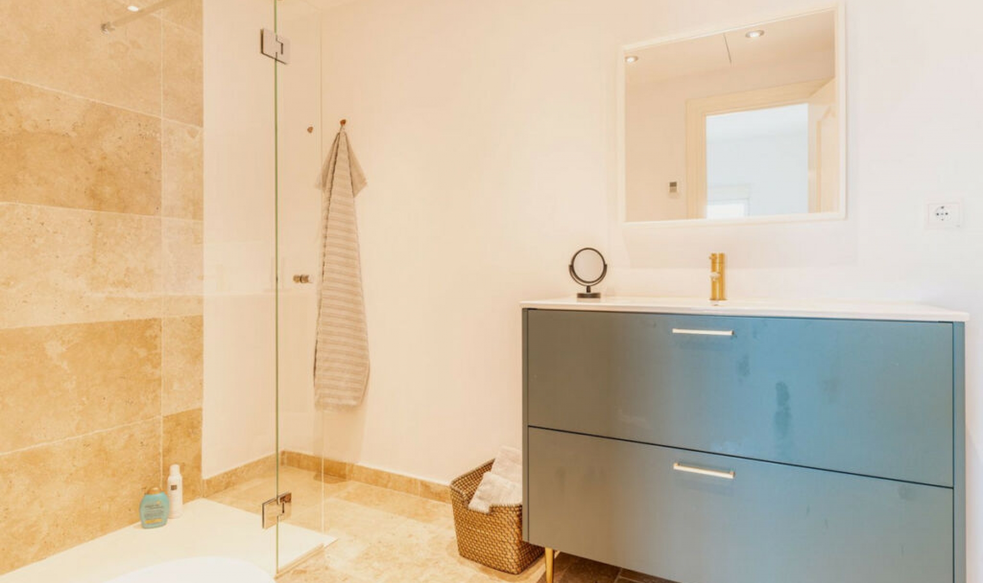Resale - House -
Torreblanca