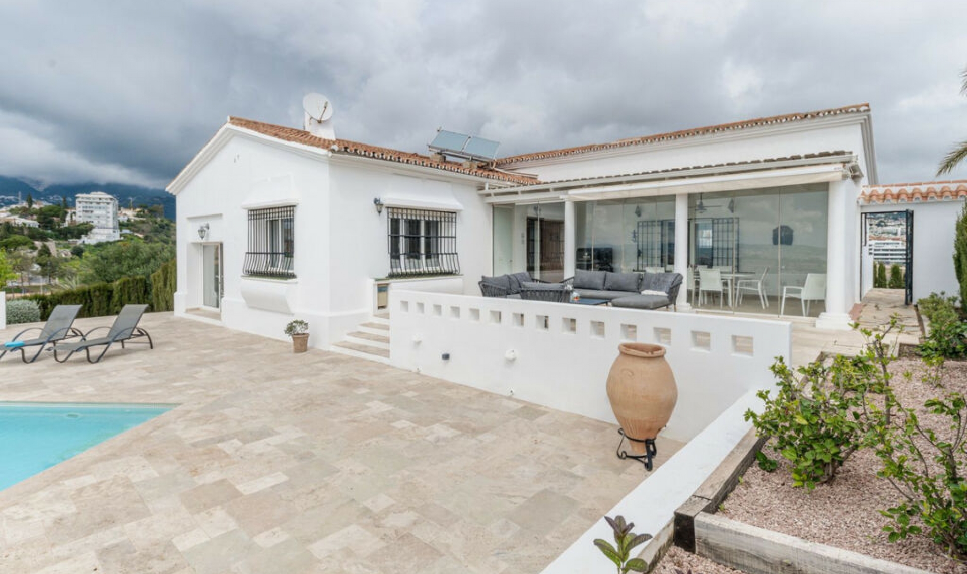 Resale - House -
Torreblanca