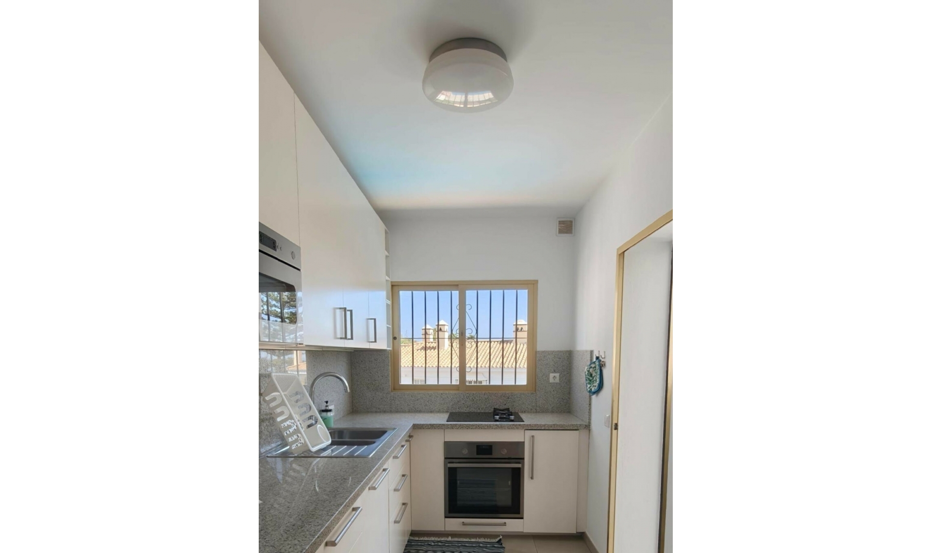 Resale - House -
Torreblanca