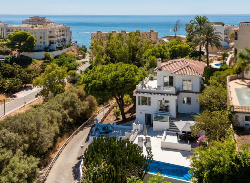 Resale - House -
Torreblanca