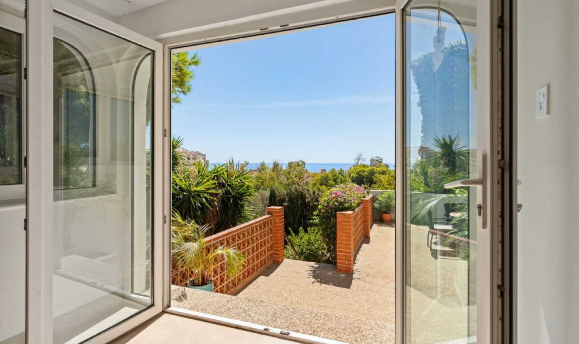 Resale - House -
Torreblanca