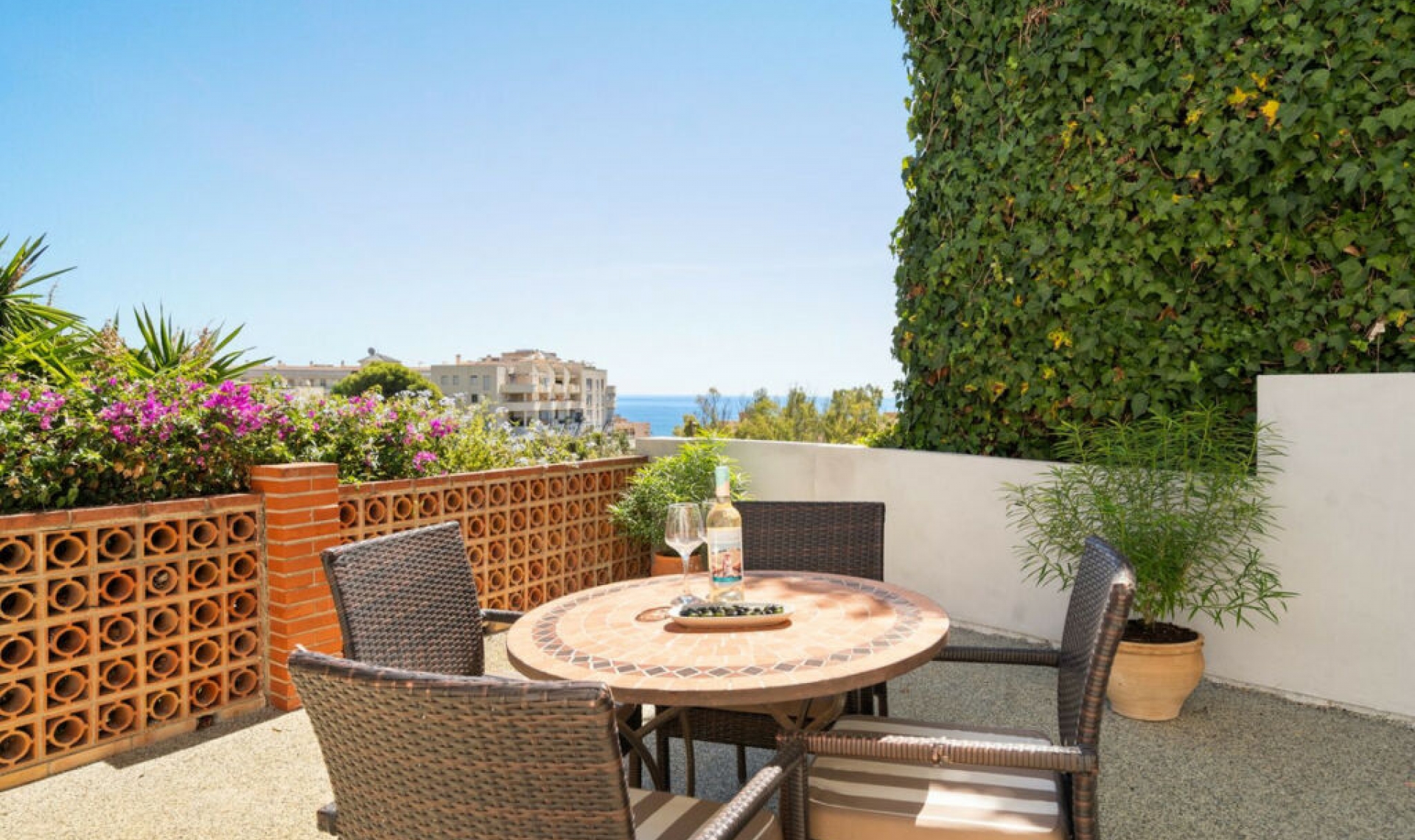 Resale - House -
Torreblanca