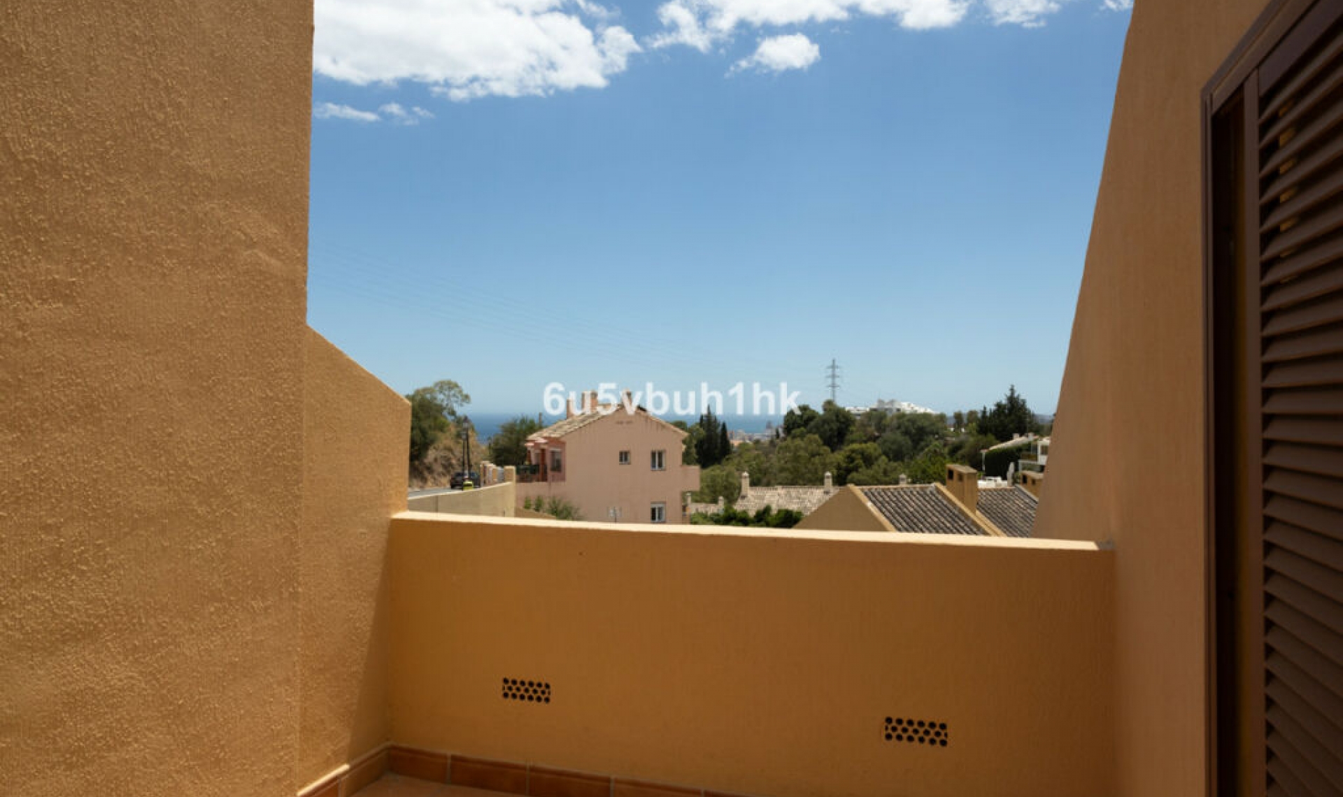 Resale - House -
Torreblanca