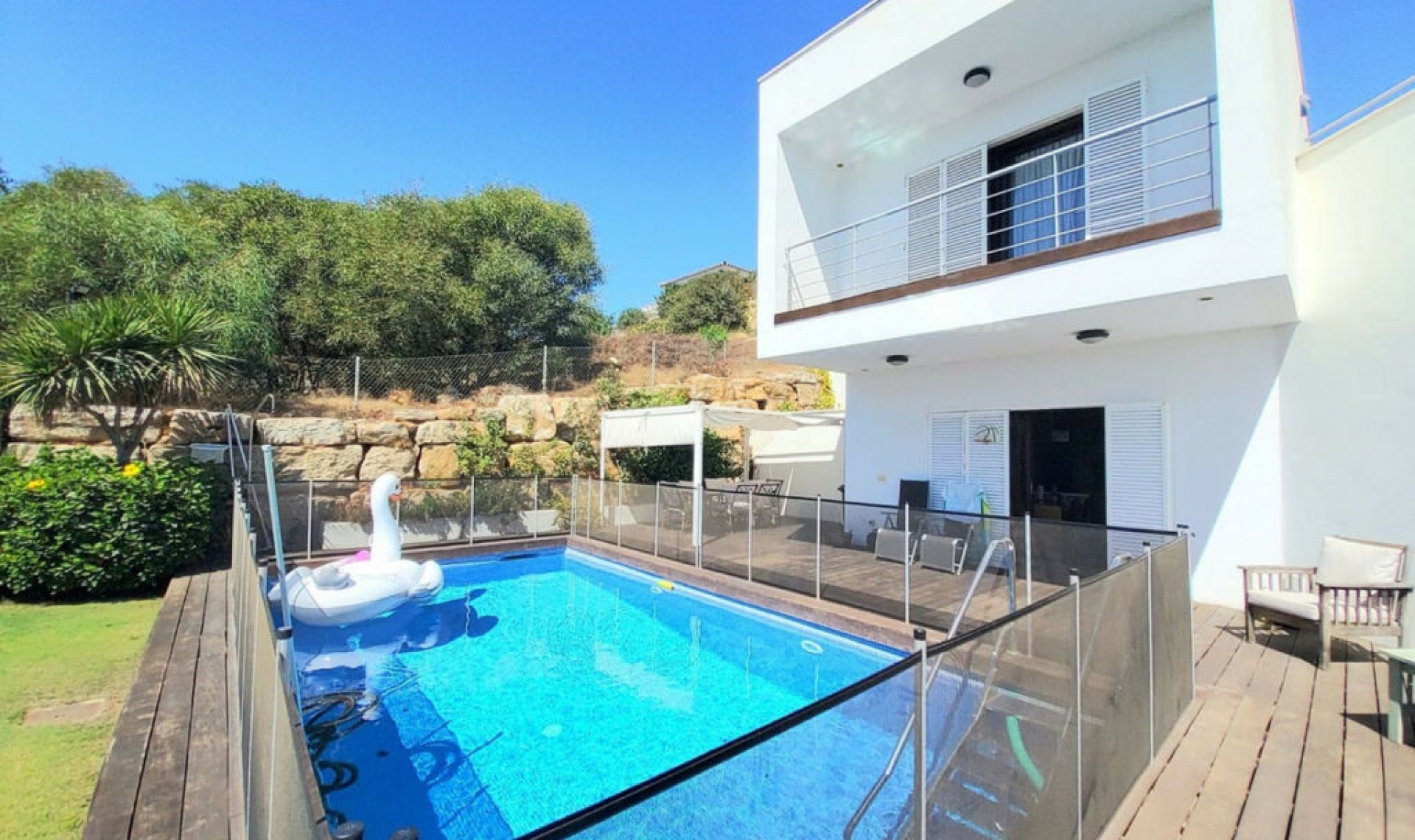 Resale - House -
Torreguadiaro