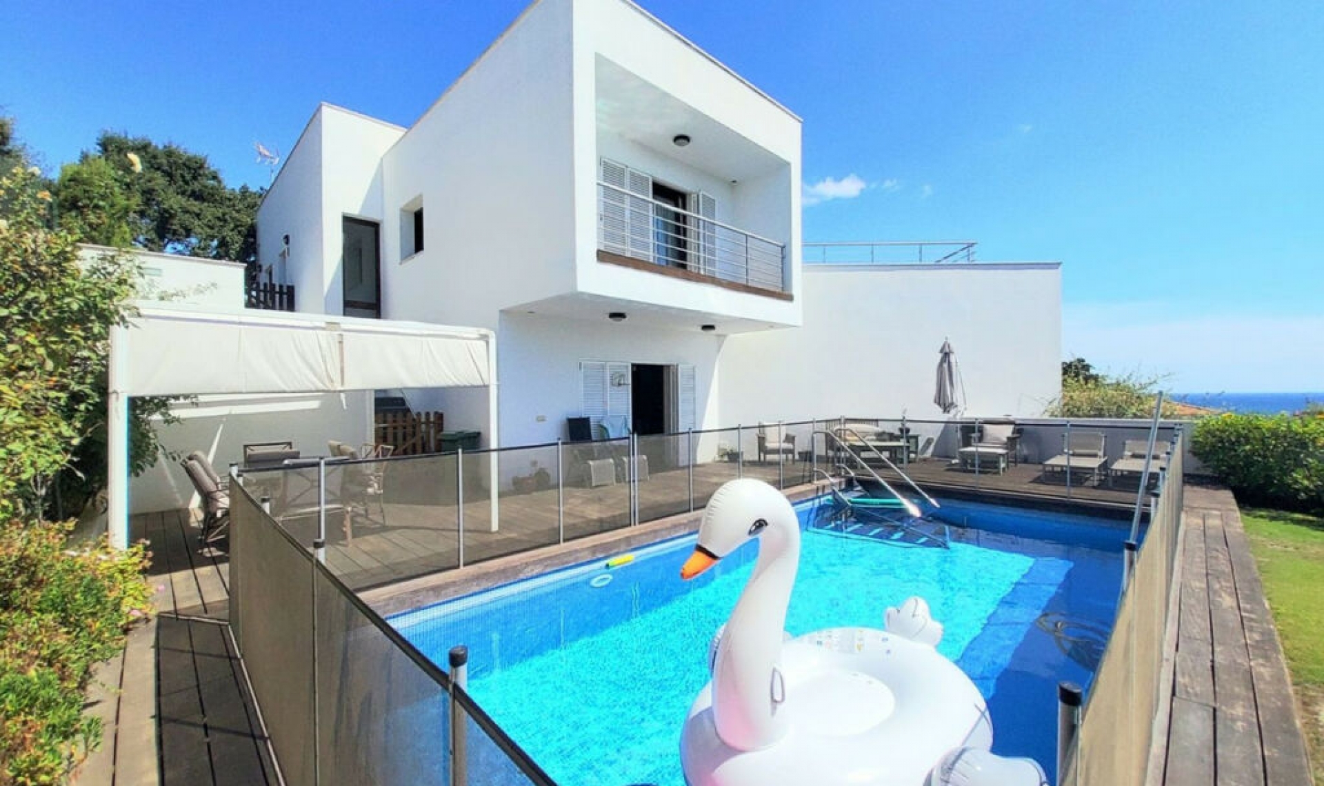 Resale - House -
Torreguadiaro