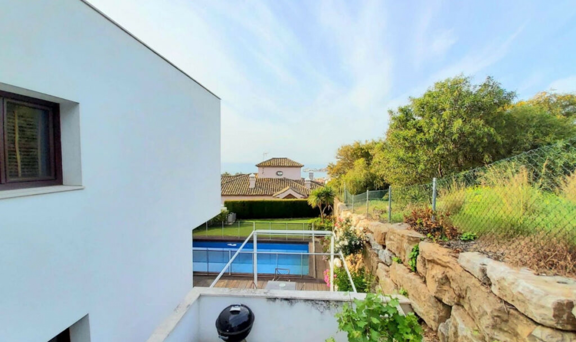 Resale - House -
Torreguadiaro