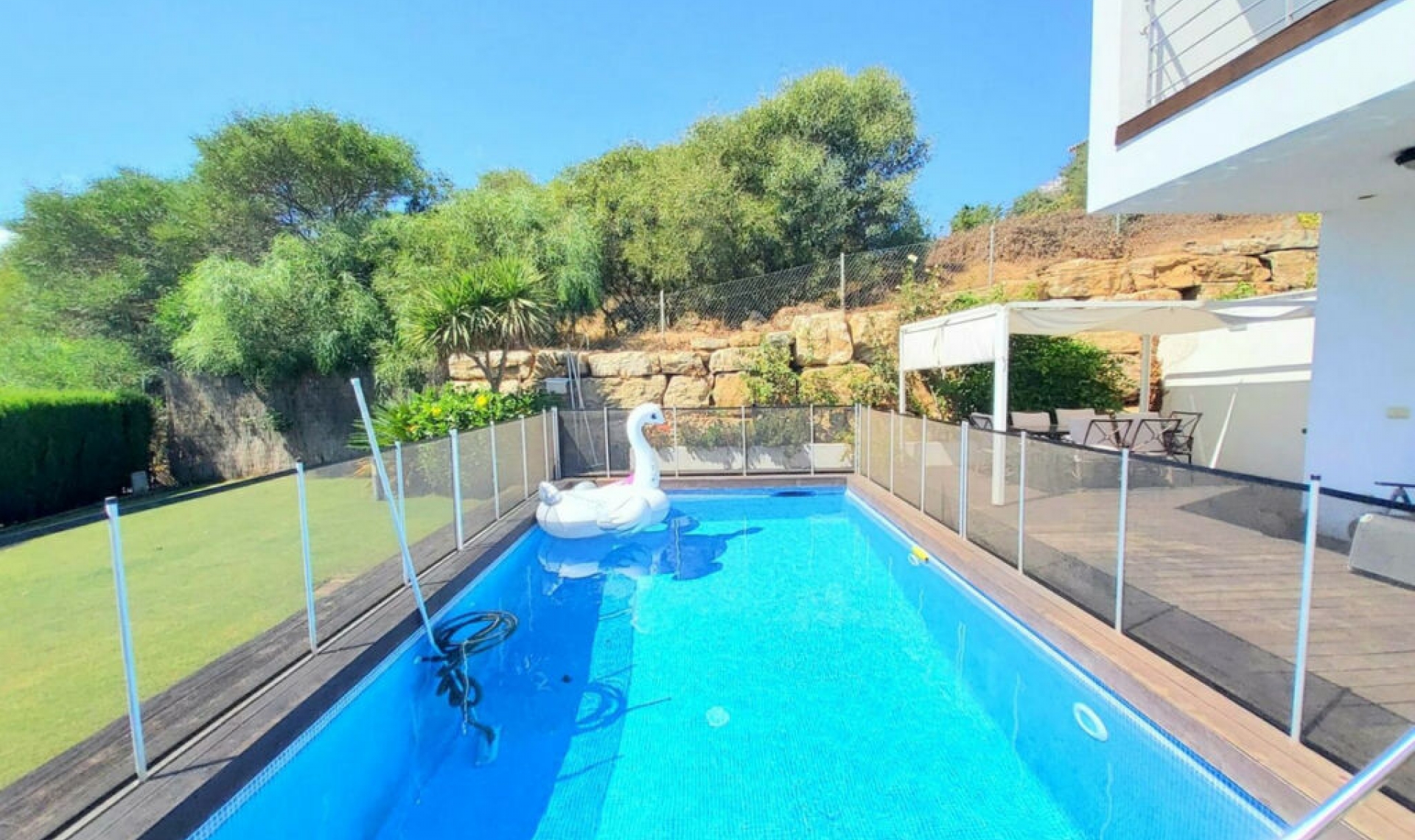 Resale - House -
Torreguadiaro