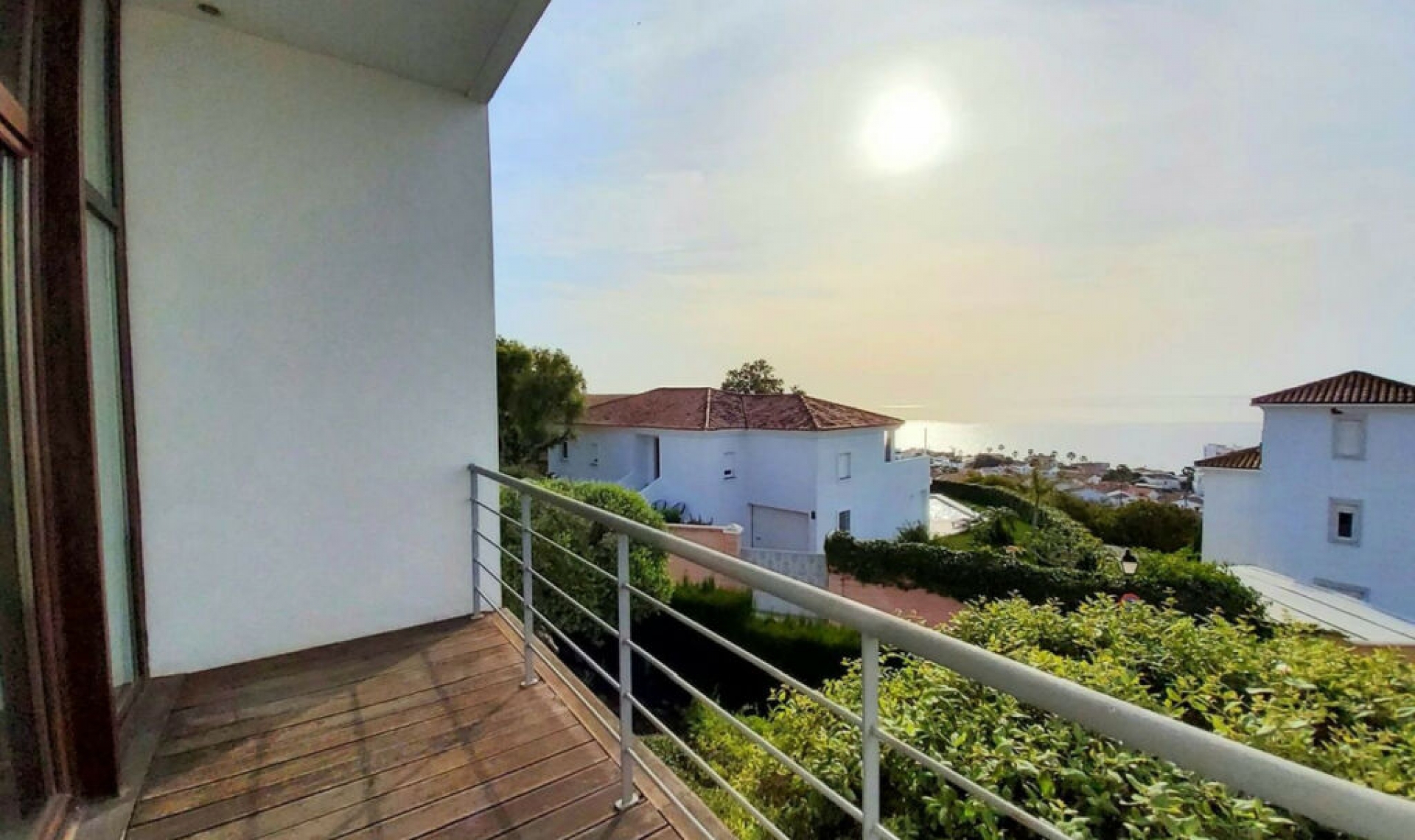 Resale - House -
Torreguadiaro