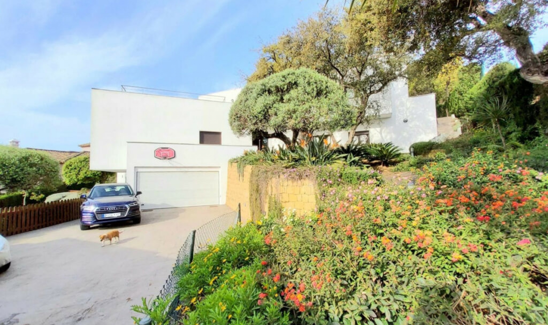 Resale - House -
Torreguadiaro