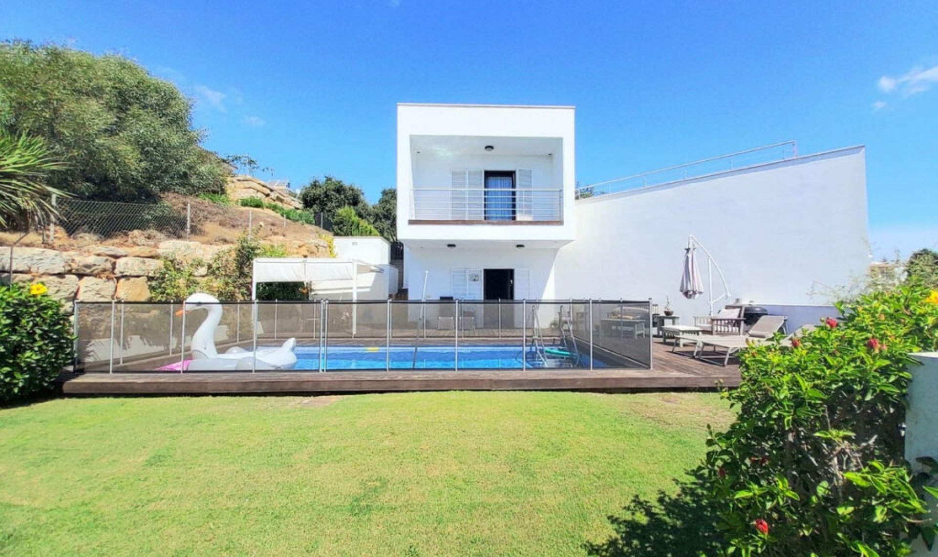 Resale - House -
Torreguadiaro
