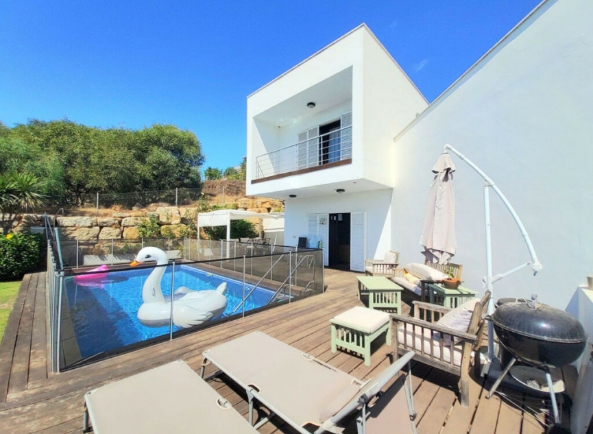 Resale - House -
Torreguadiaro