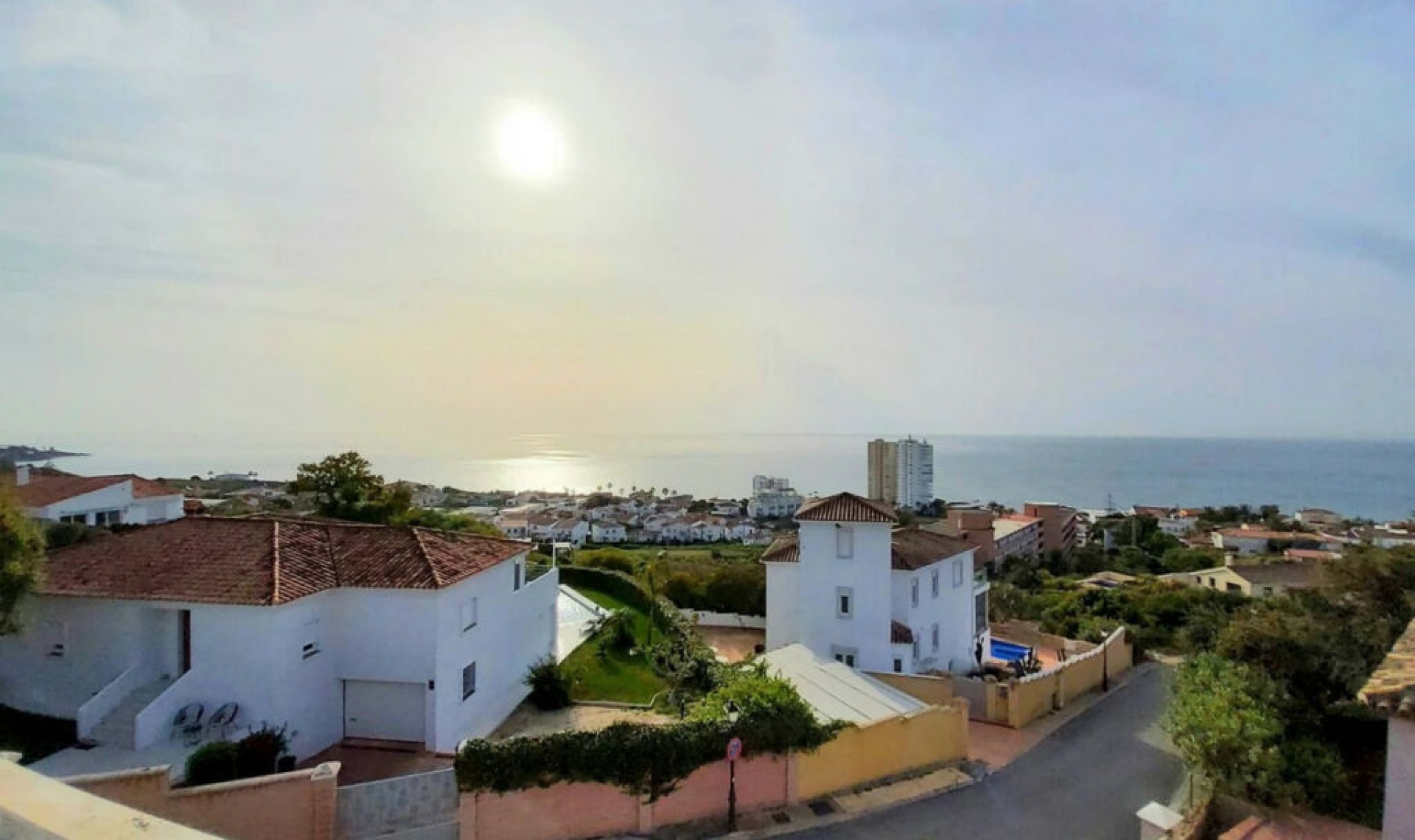 Resale - House -
Torreguadiaro