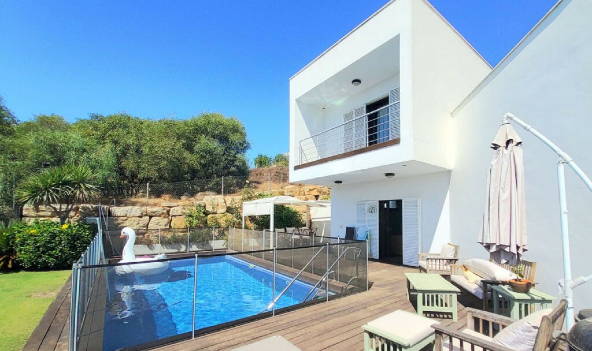 Resale - House -
Torreguadiaro