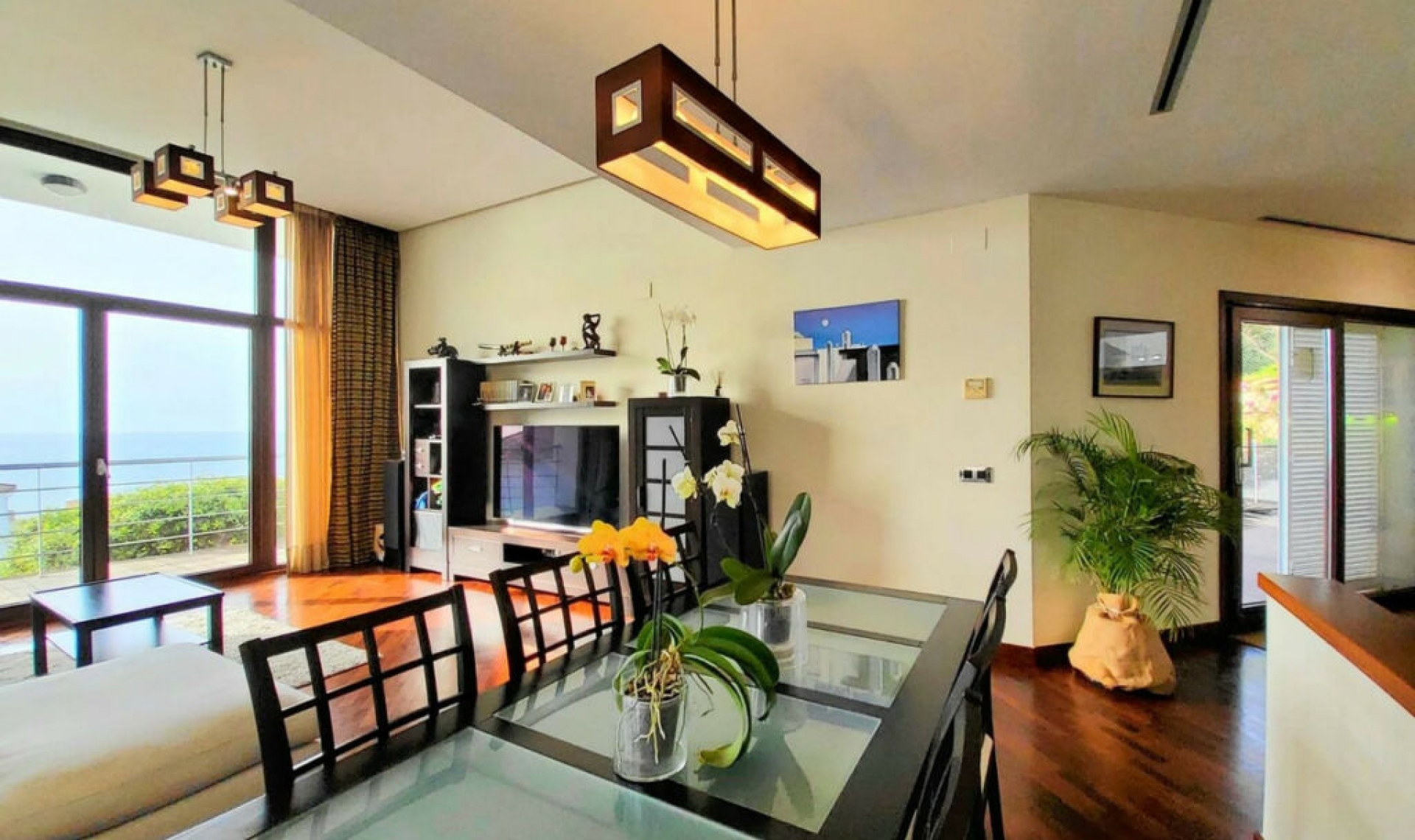 Resale - House -
Torreguadiaro