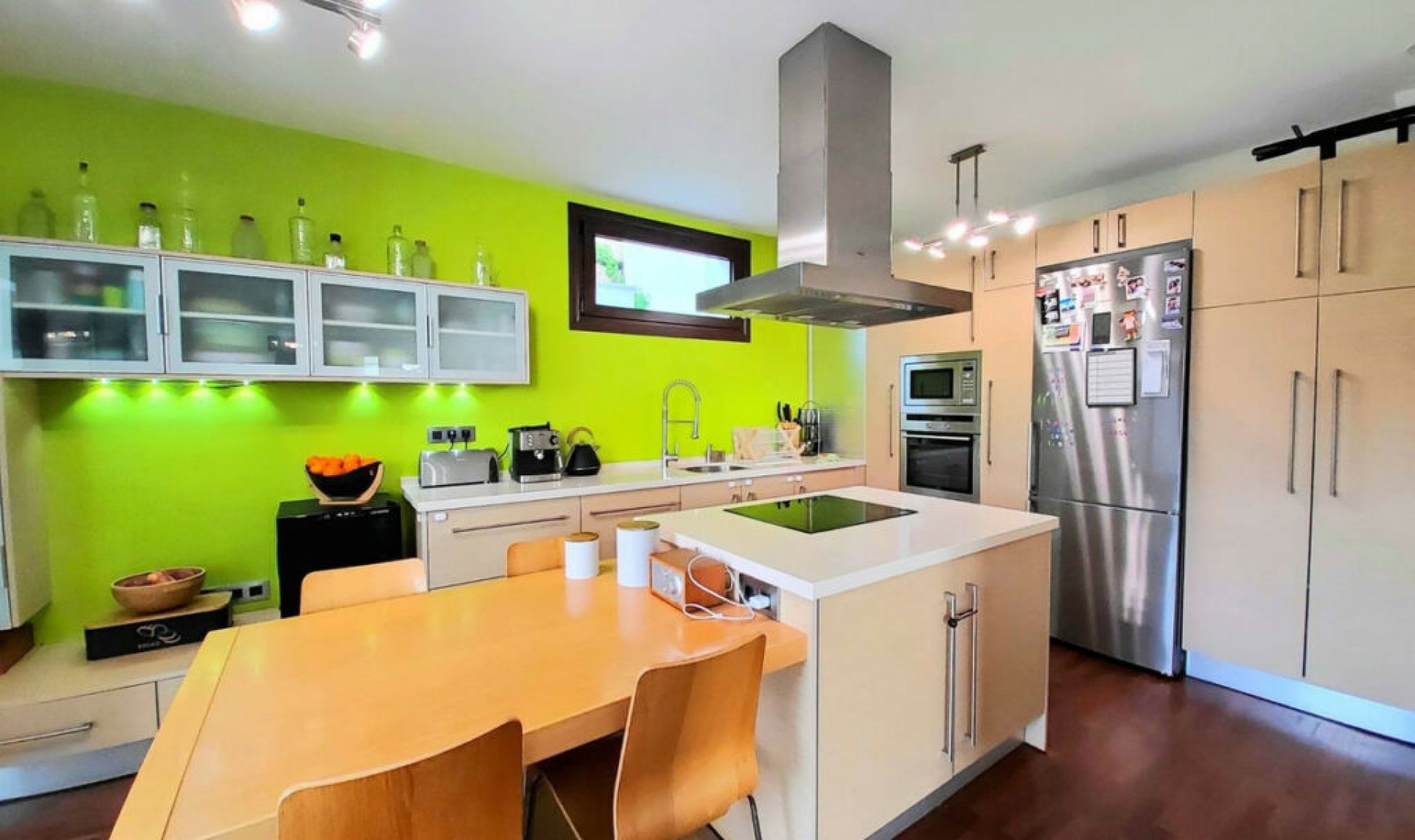 Resale - House -
Torreguadiaro