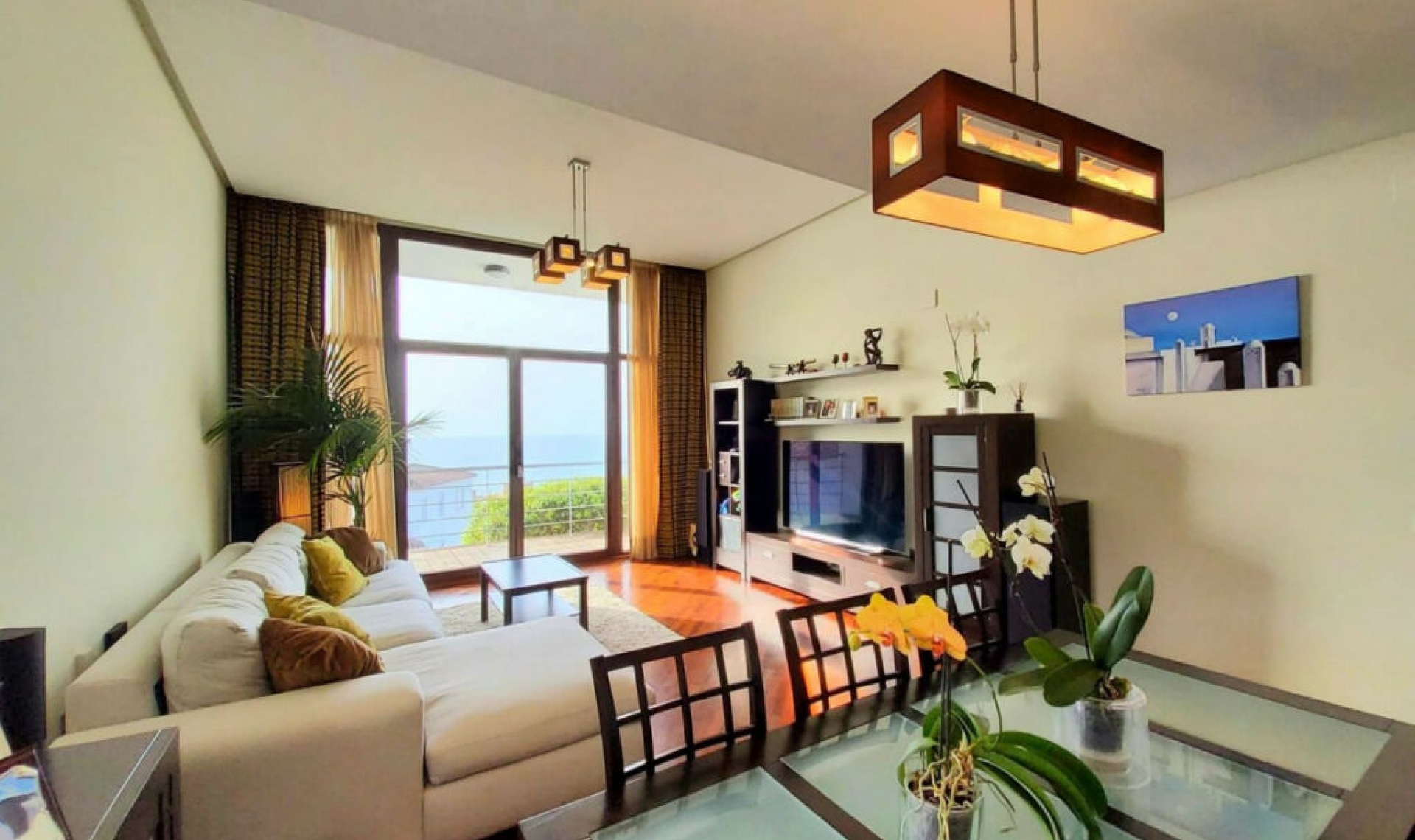 Resale - House -
Torreguadiaro