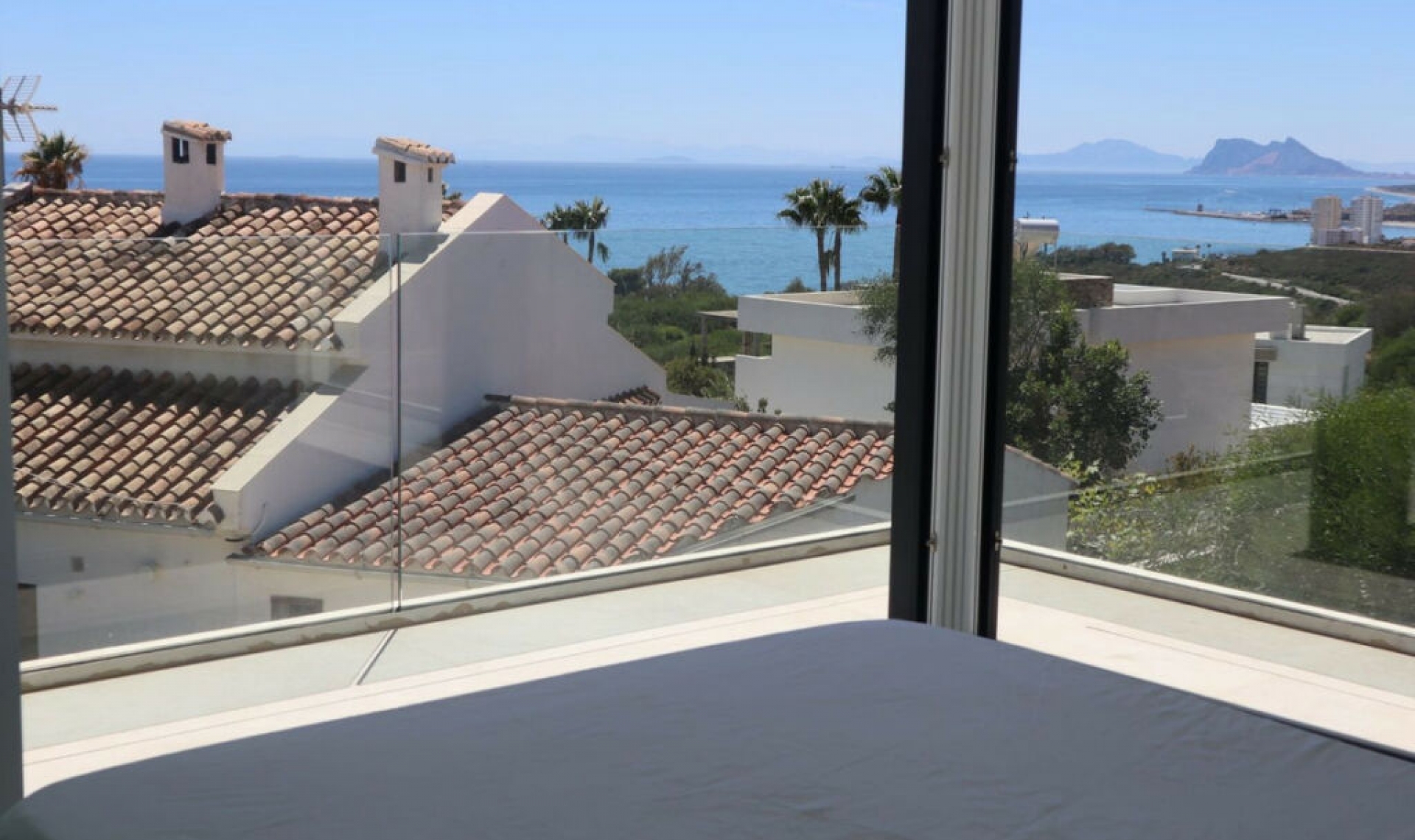 Resale - House -
Torreguadiaro