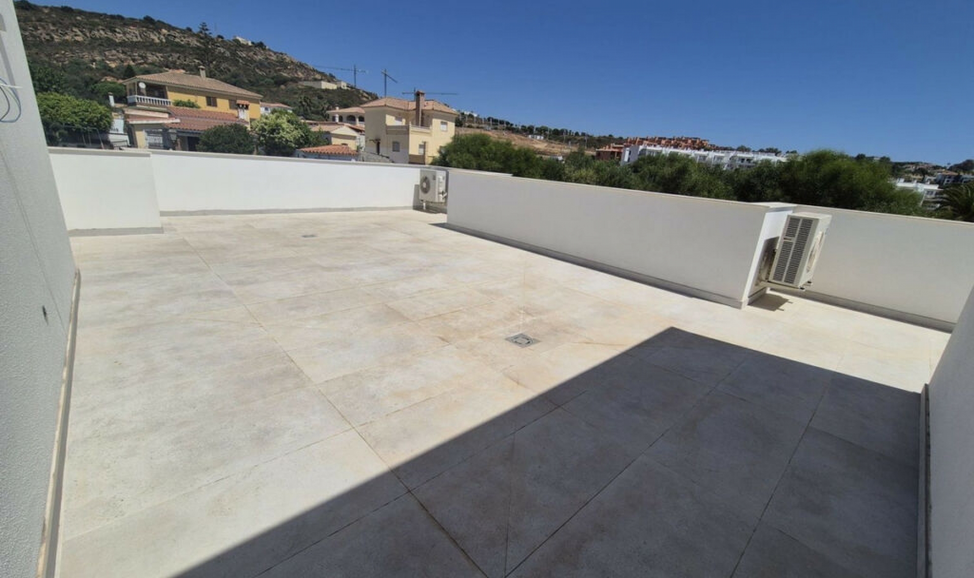 Resale - House -
Torreguadiaro