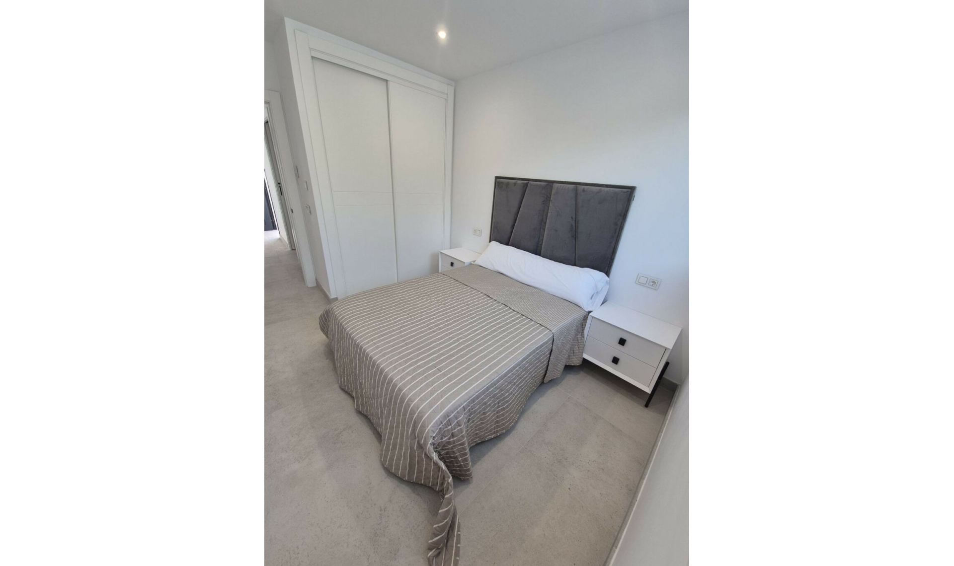 Resale - House -
Torreguadiaro