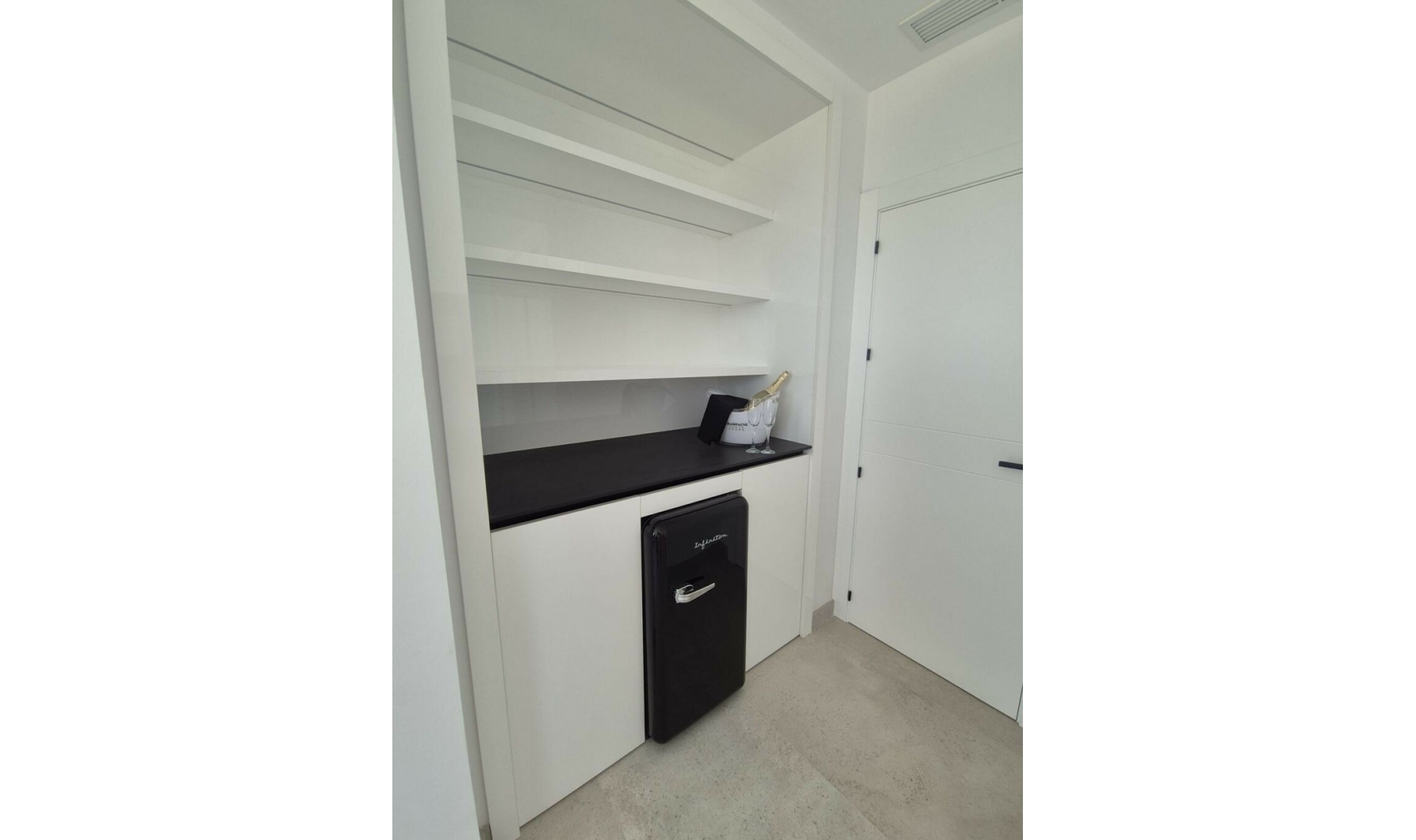 Resale - House -
Torreguadiaro