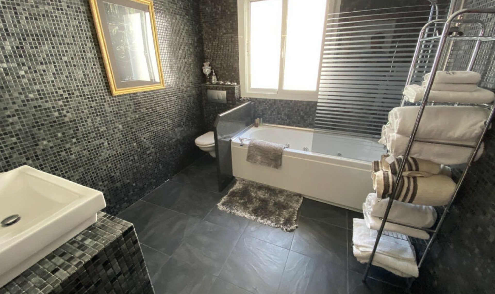 Resale - House -
Torremolinos