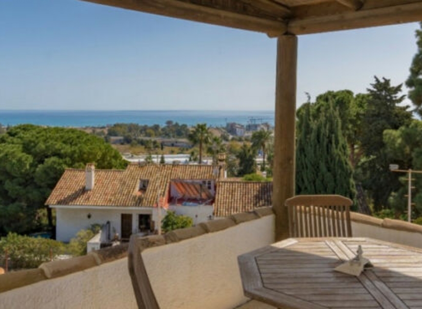 Resale - House -
Torremolinos