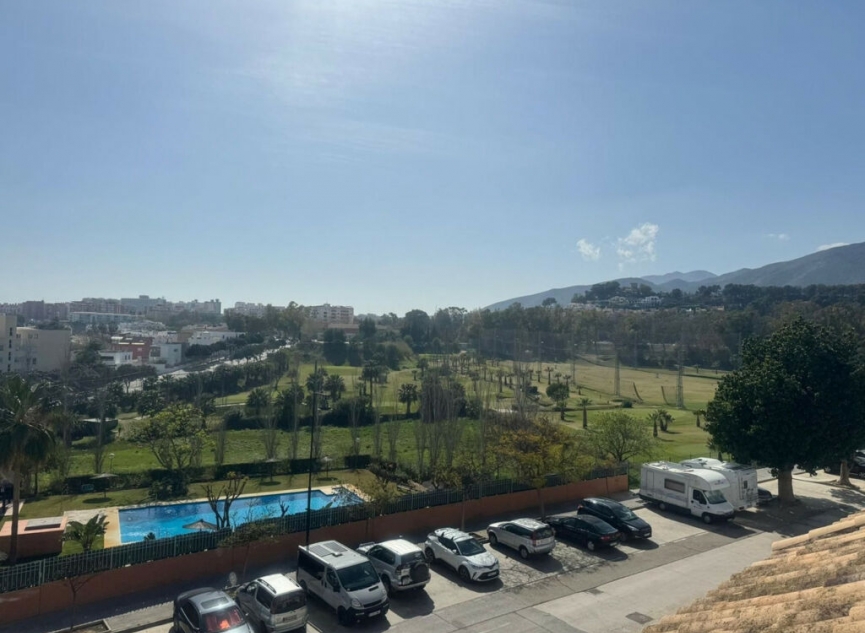 Resale - House -
Torremolinos