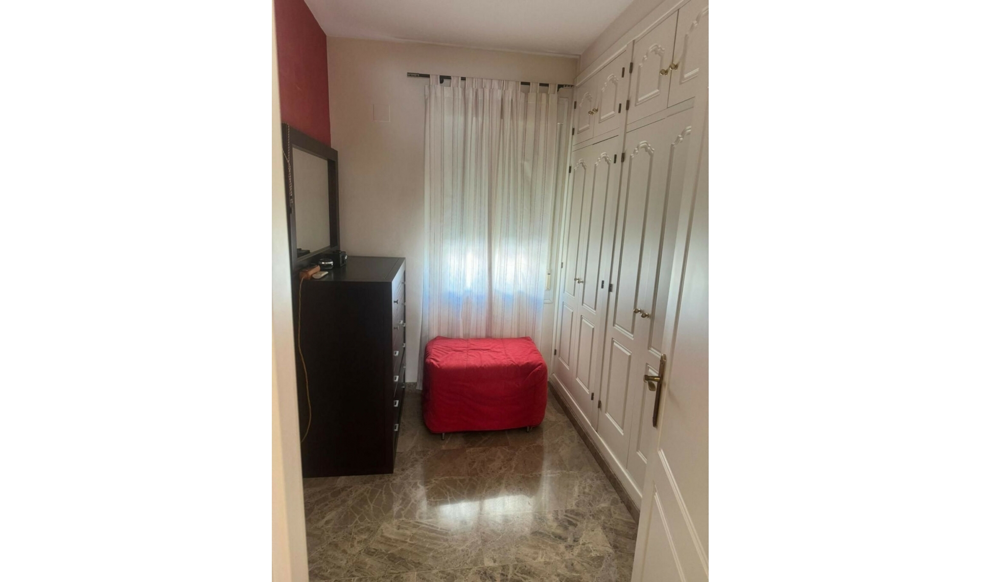 Resale - House -
Torremolinos