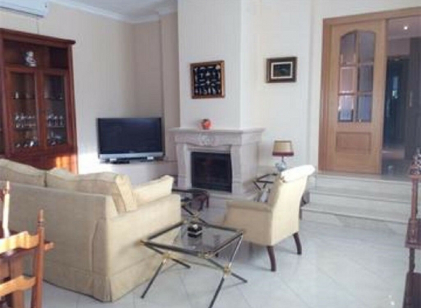 Resale - House -
Torremolinos