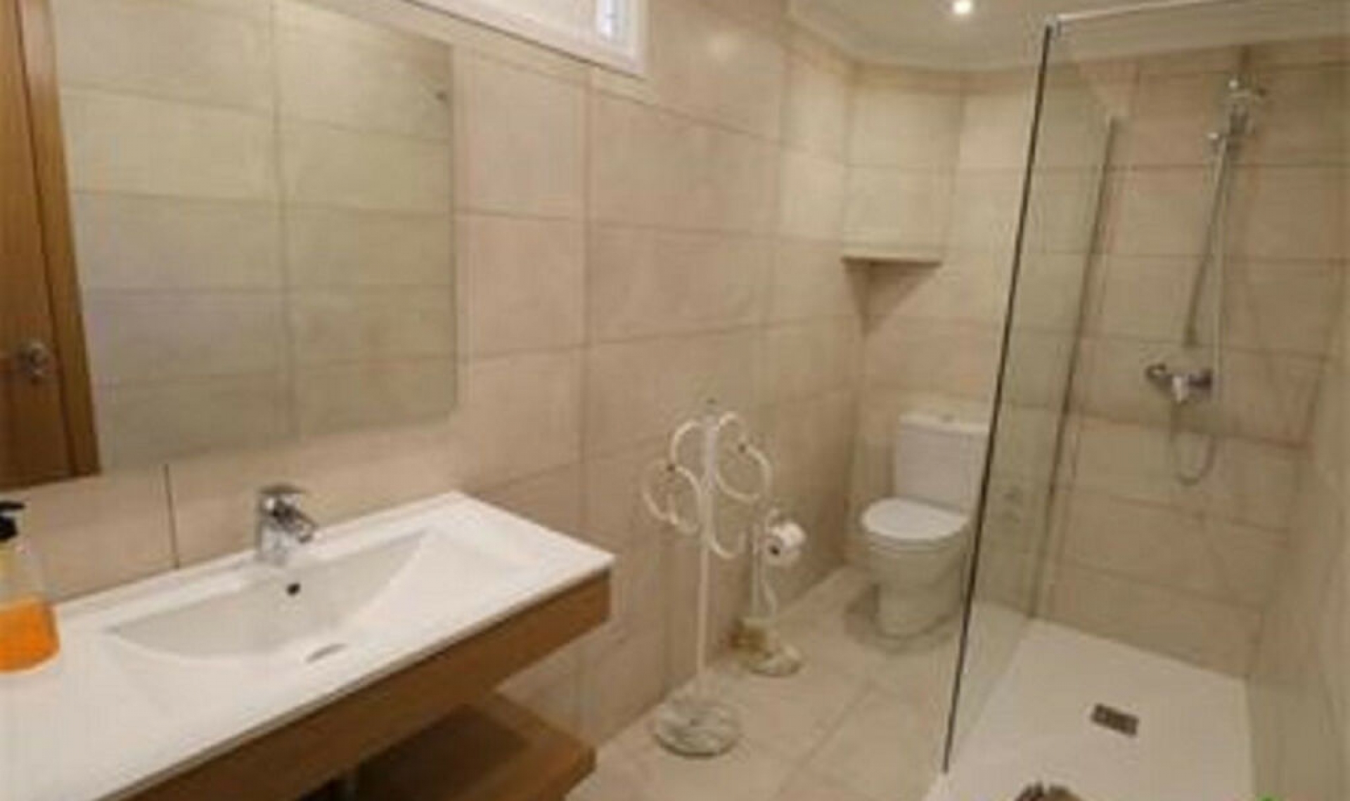 Resale - House -
Torremolinos
