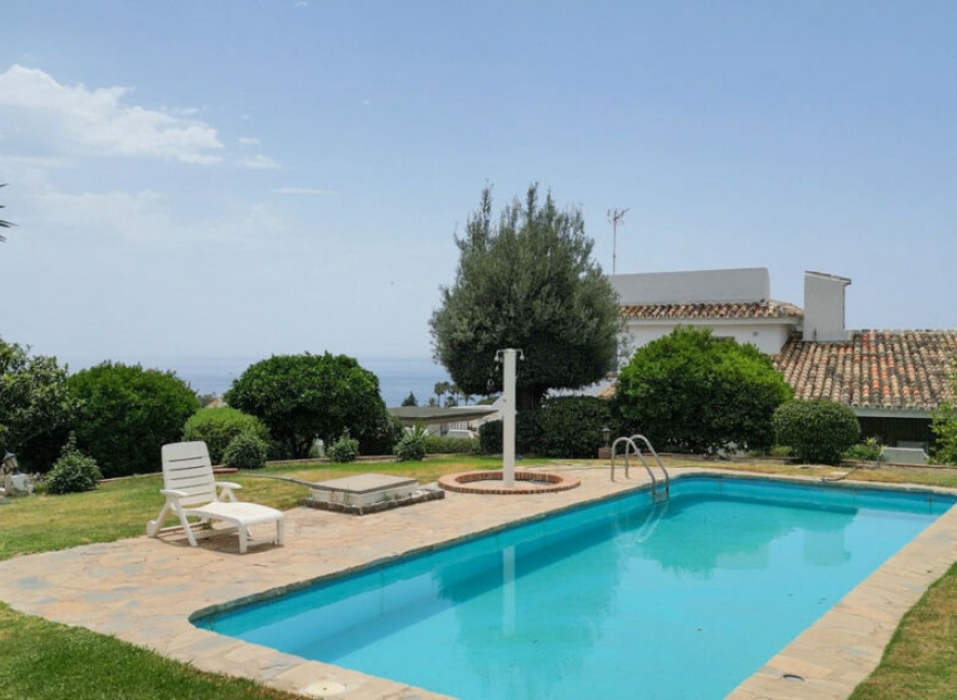 Resale - House -
Torremuelle