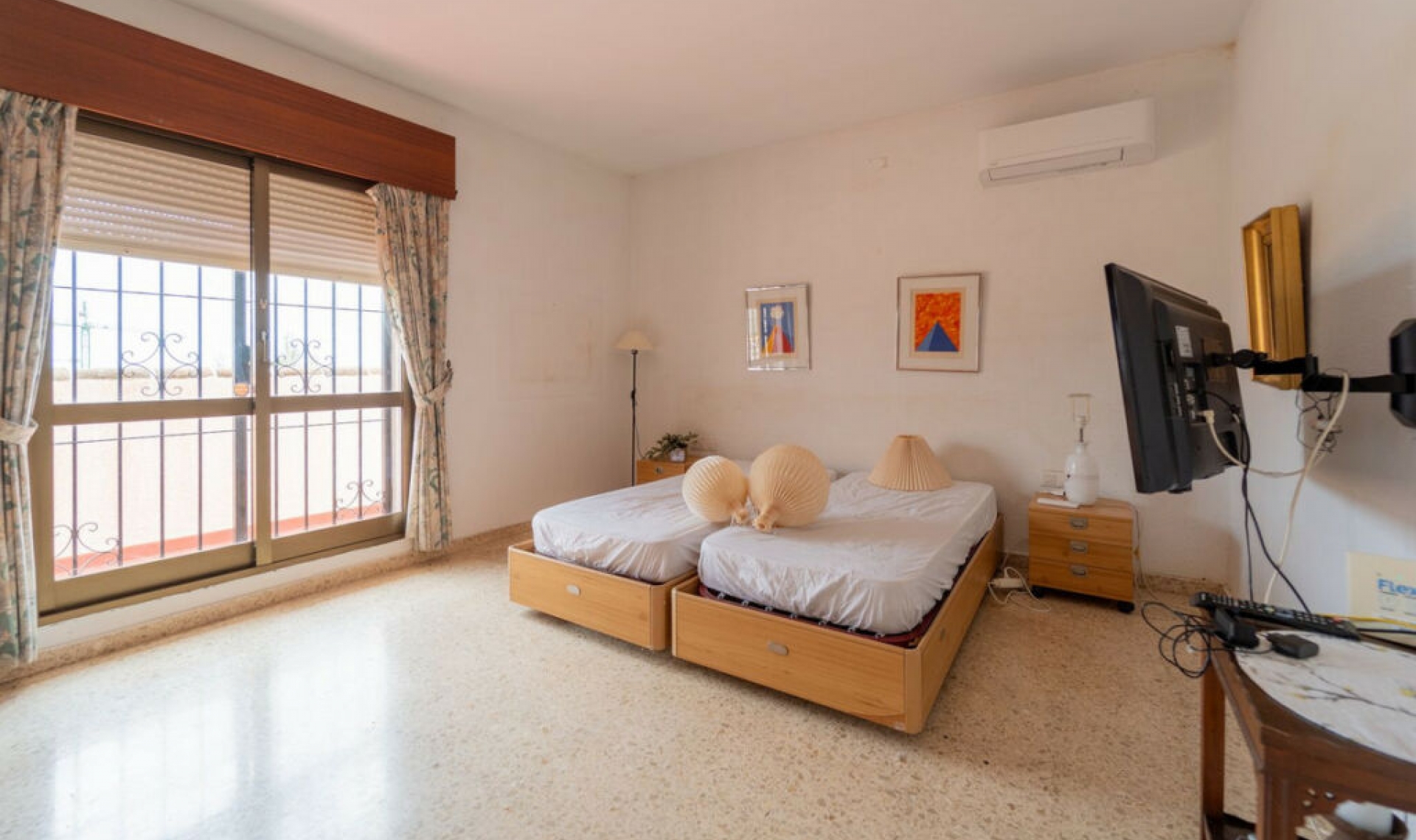 Resale - House -
Torremuelle