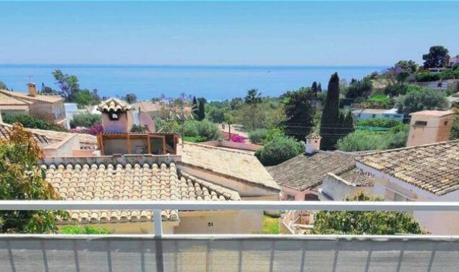 Resale - House -
Torremuelle