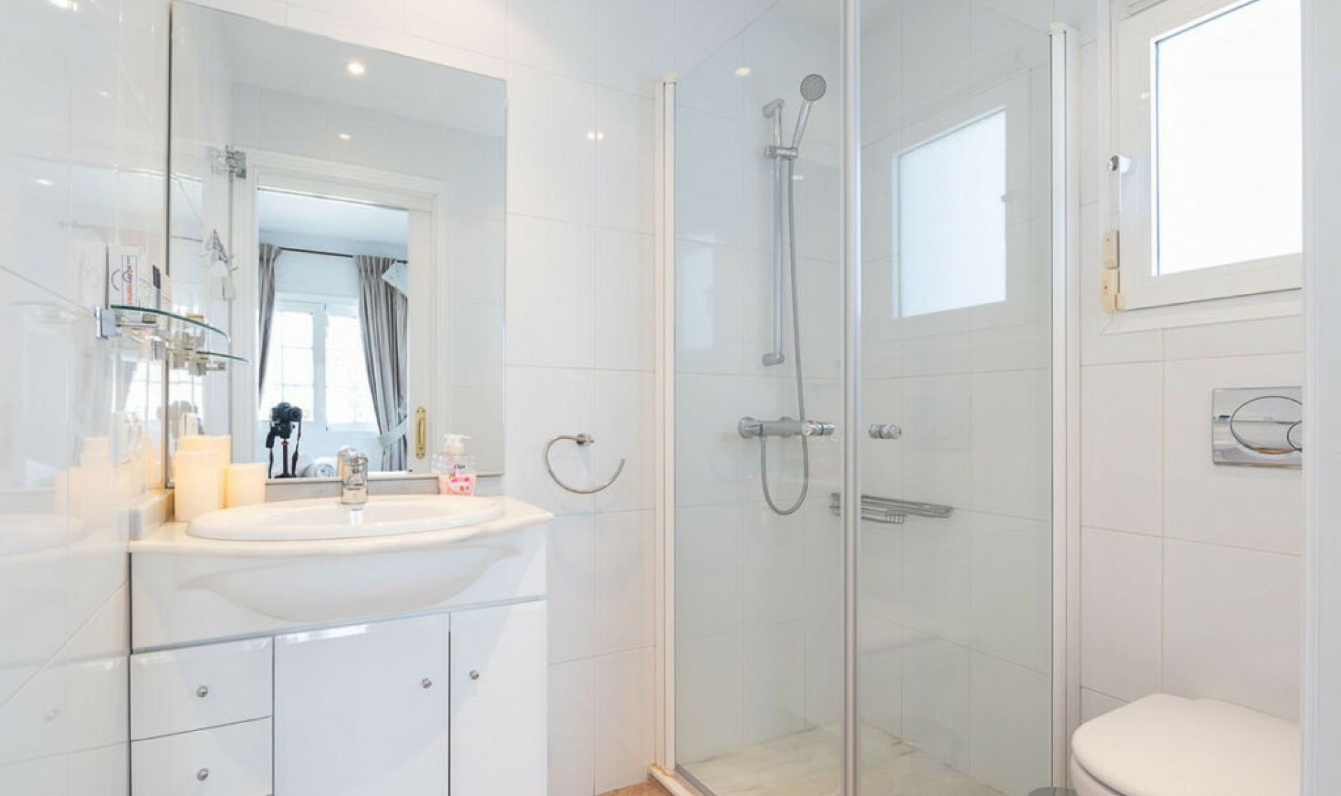 Resale - House -
Torrenueva