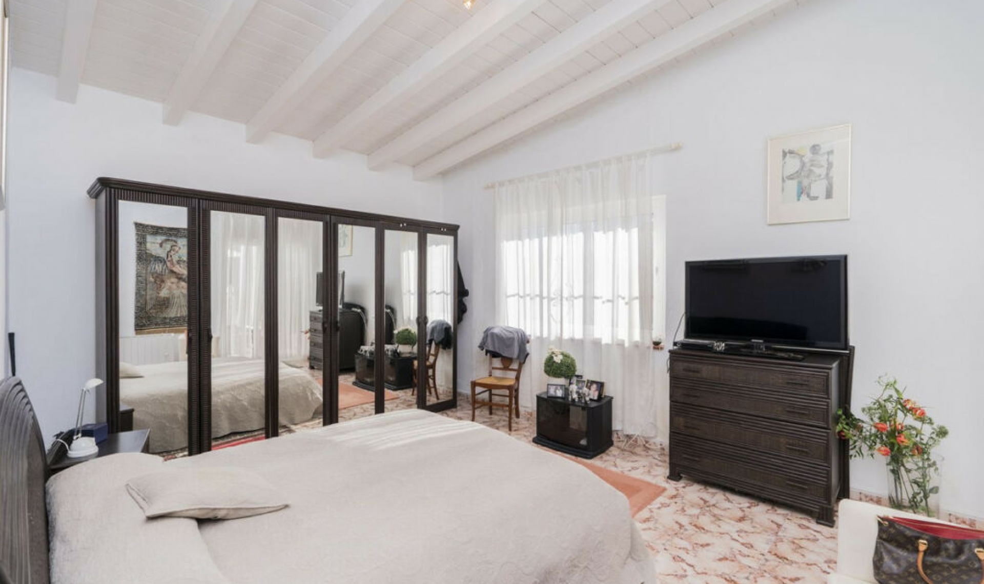 Resale - House -
Torrenueva