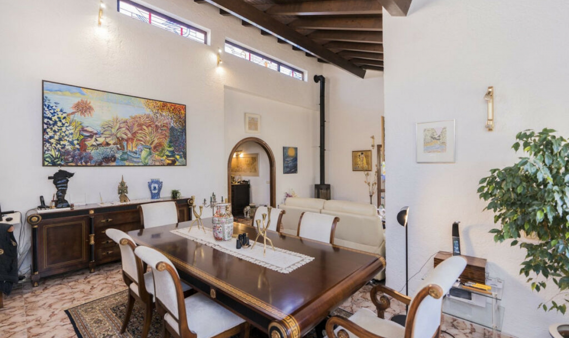 Resale - House -
Torrenueva