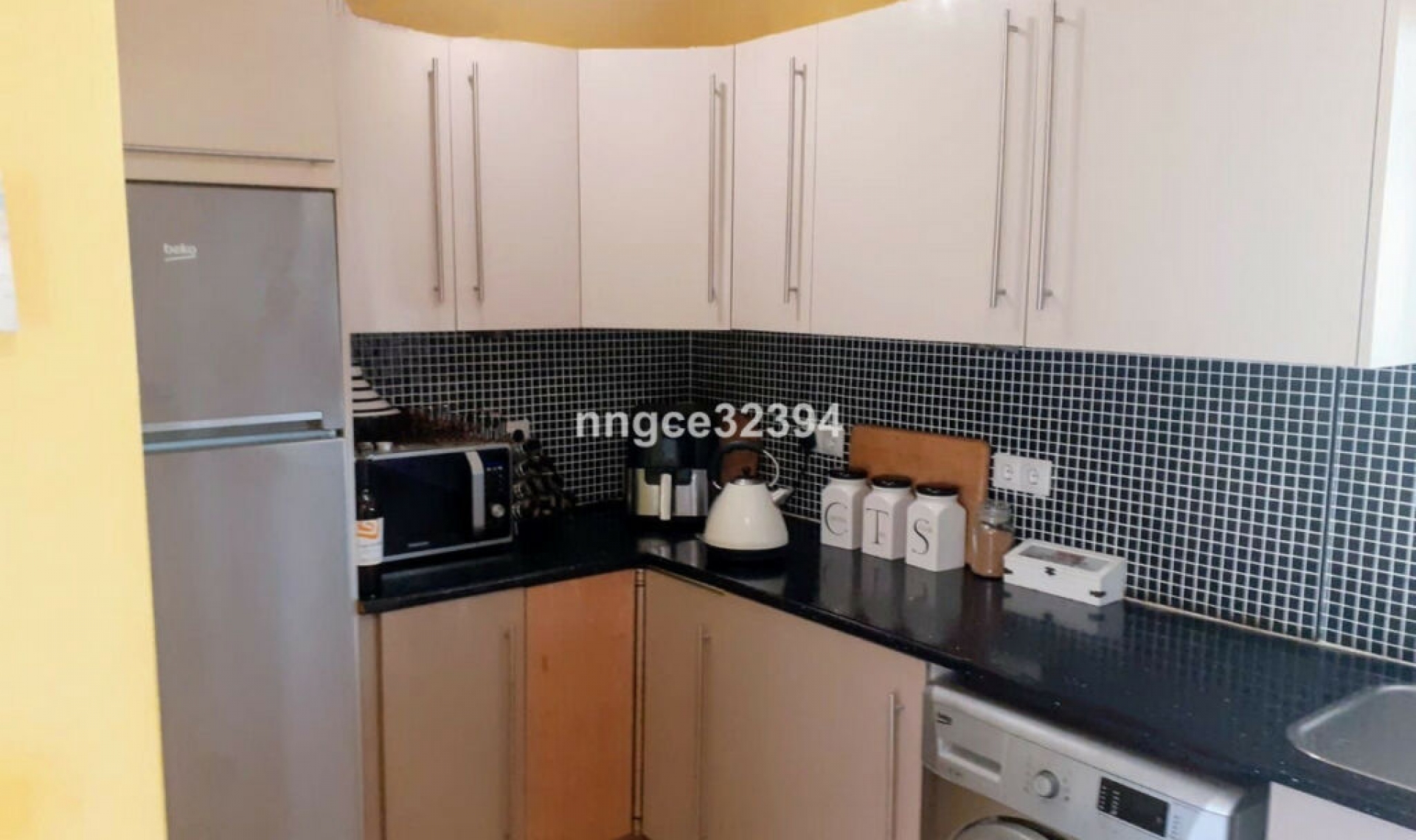 Resale - House -
Torrenueva