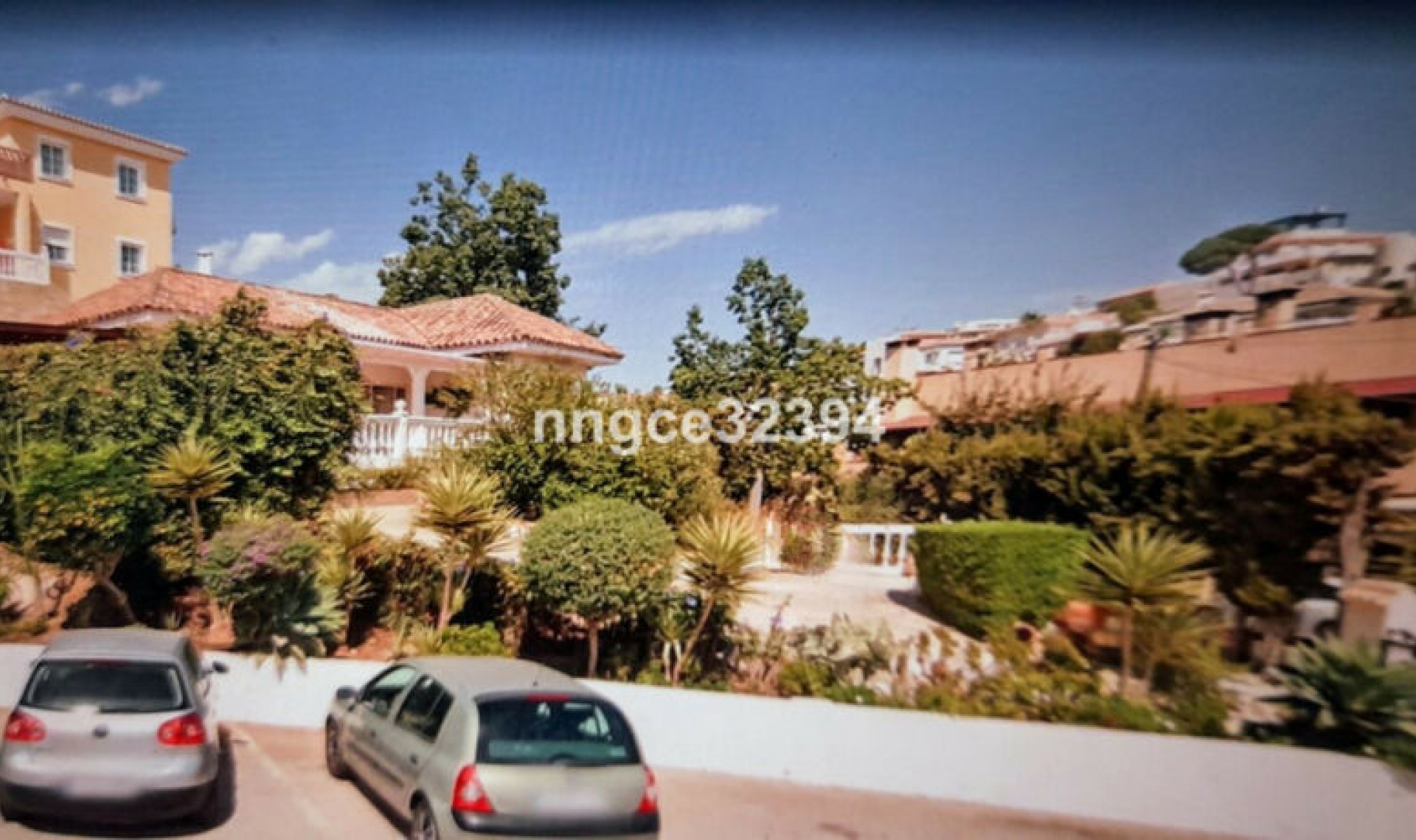 Resale - House -
Torrenueva