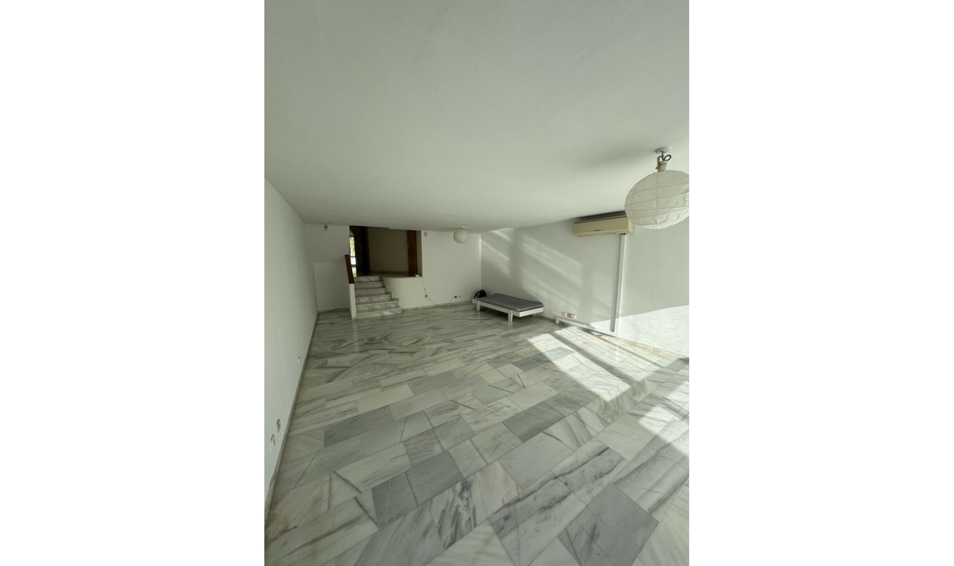 Resale - House -
Torrequebrada