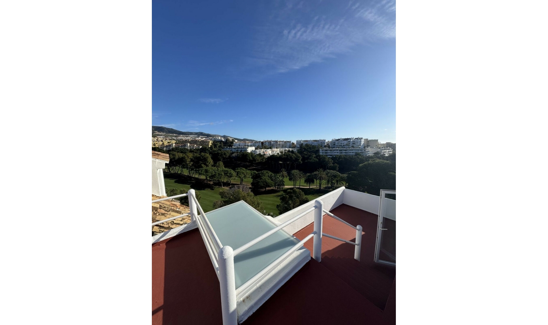 Resale - House -
Torrequebrada