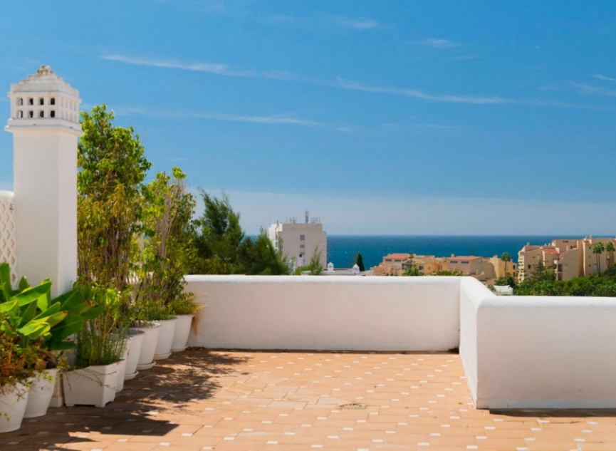 Resale - House -
Torrequebrada