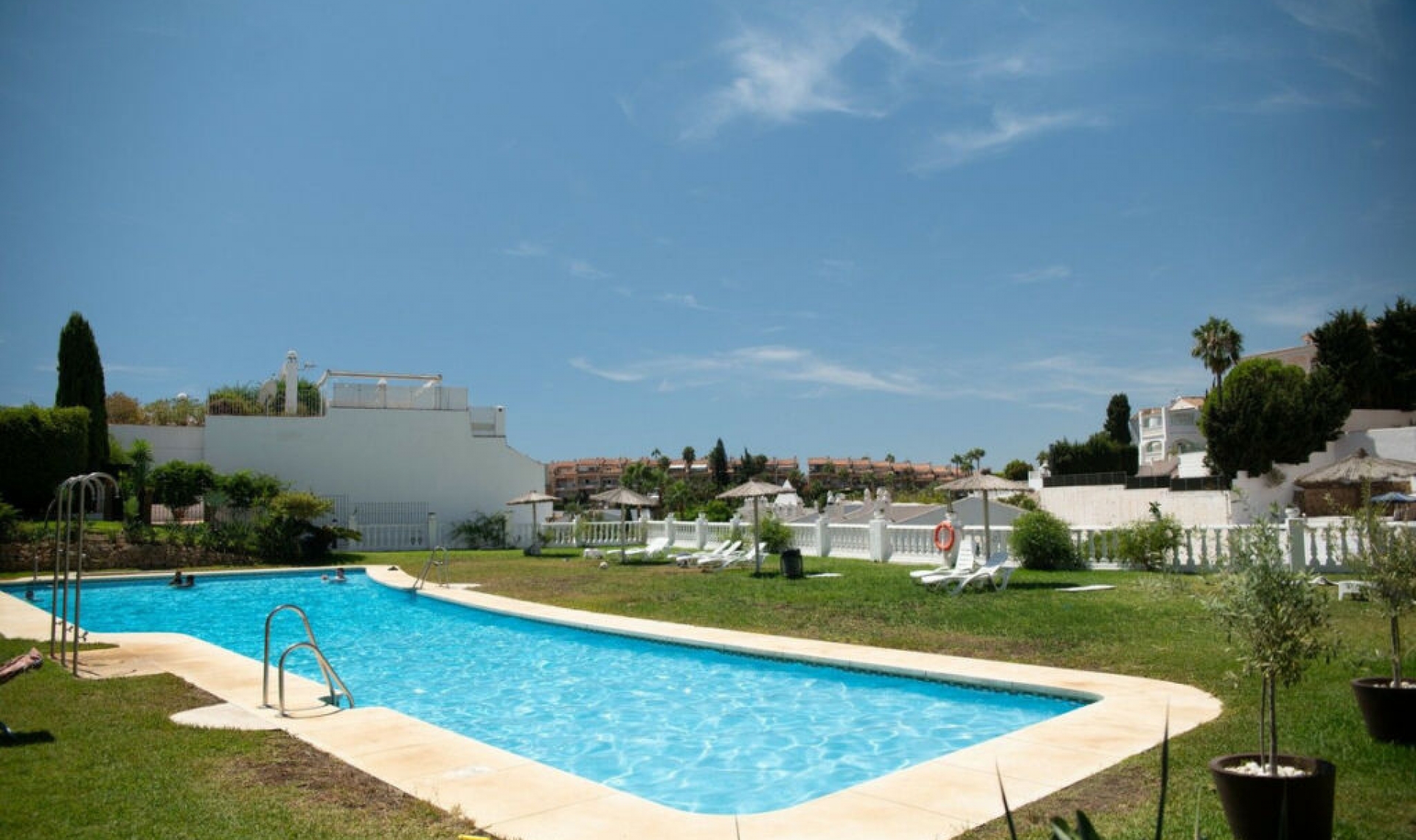 Resale - House -
Torrequebrada