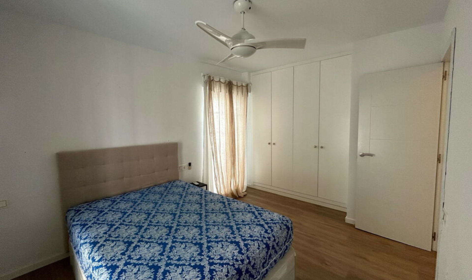 Resale - House -
Torrequebrada