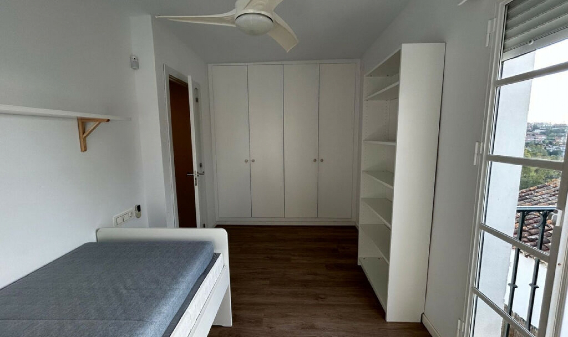 Resale - House -
Torrequebrada