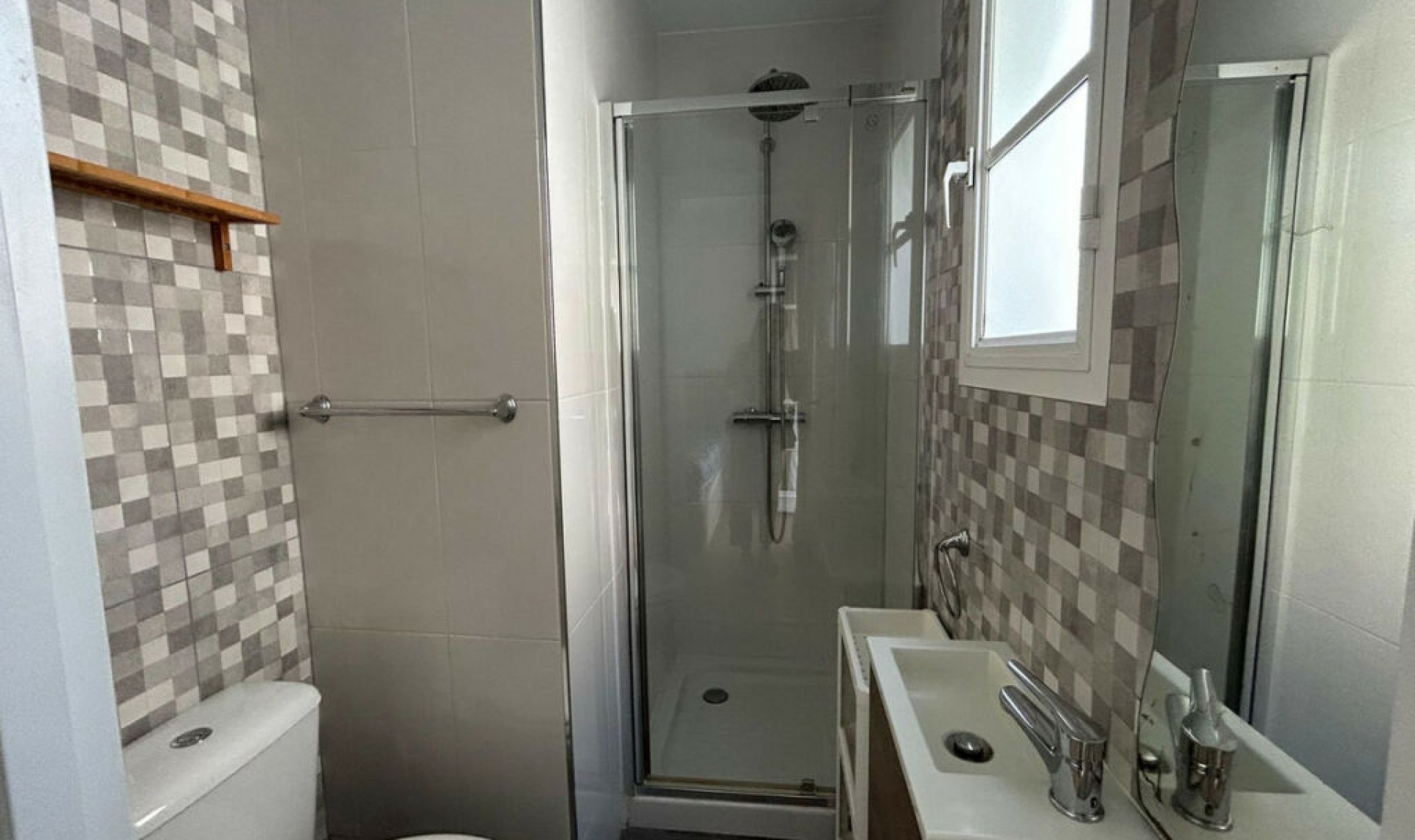 Resale - House -
Torrequebrada