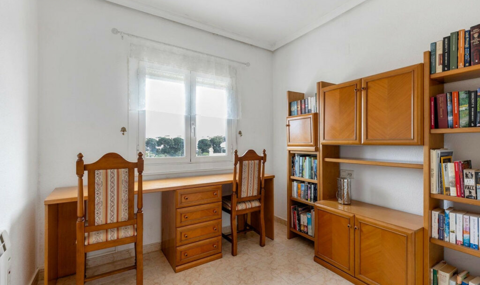 Resale - House -
Torrevieja