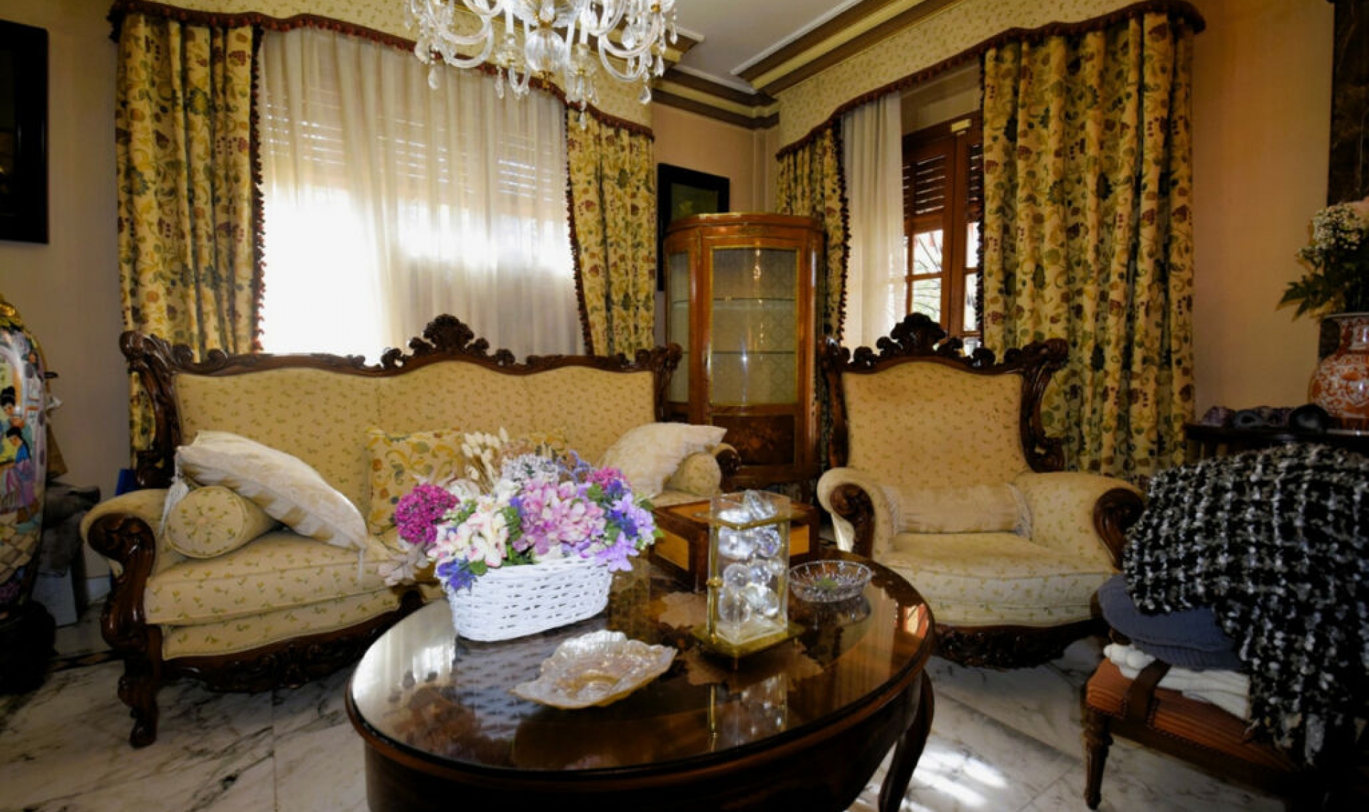 Resale - House -
Torrevieja